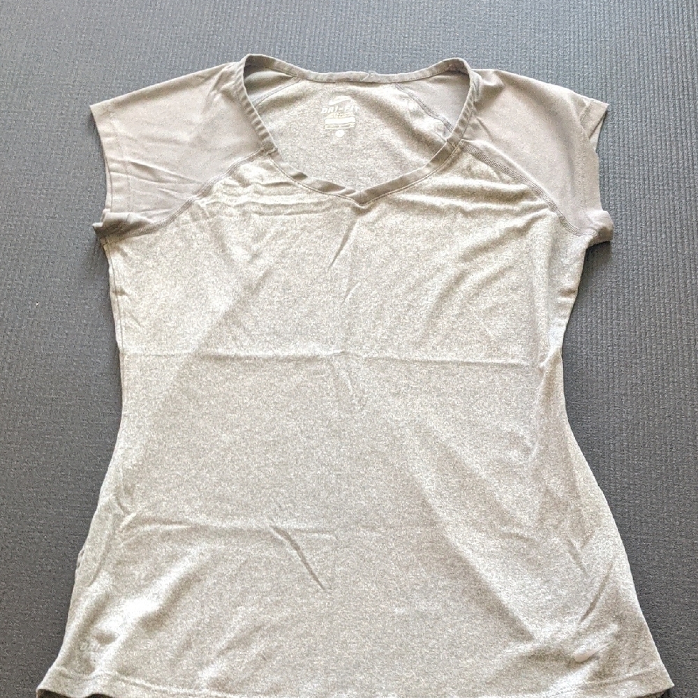 Nike Women's Gray Top Cap Sleeve